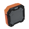Bocina Portátil BLUETOOTH® con Imán y Gancho para Colgarse. Permite Altavoz Manos Libres con Micrófono Incorporado.