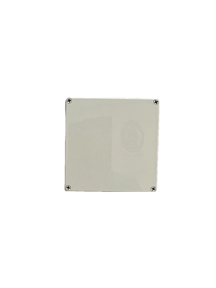 SBE TECH SBE-OP200200130 - Gabinete plástico con cubierta opaca, 20 x 20 x 13 cm multiusos con grado de protección IP66, fabricada en material autoextinguible y resistente a la abrasión