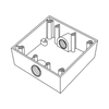Caja Cuadra de 3/4 a Prueba de Intemperie/ Cuenta con 2 salidas.