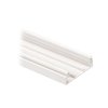 Base para canaleta T-45, de PVC rígido, con orificios perforados para montaje, 60.3 x 18.5 x 2400 mm, Color Blanco Mate