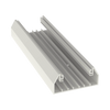 Base para canaleta T-70, de PVC rígido, con orificios perforados para montaje, 103.3 x 44.9 x 2400 mm, Color Blanco Mate