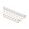 Base para canaleta T-70, de PVC rígido, con orificios perforados para montaje, 103.3 x 44.9 x 1828.8 mm, Color Blanco